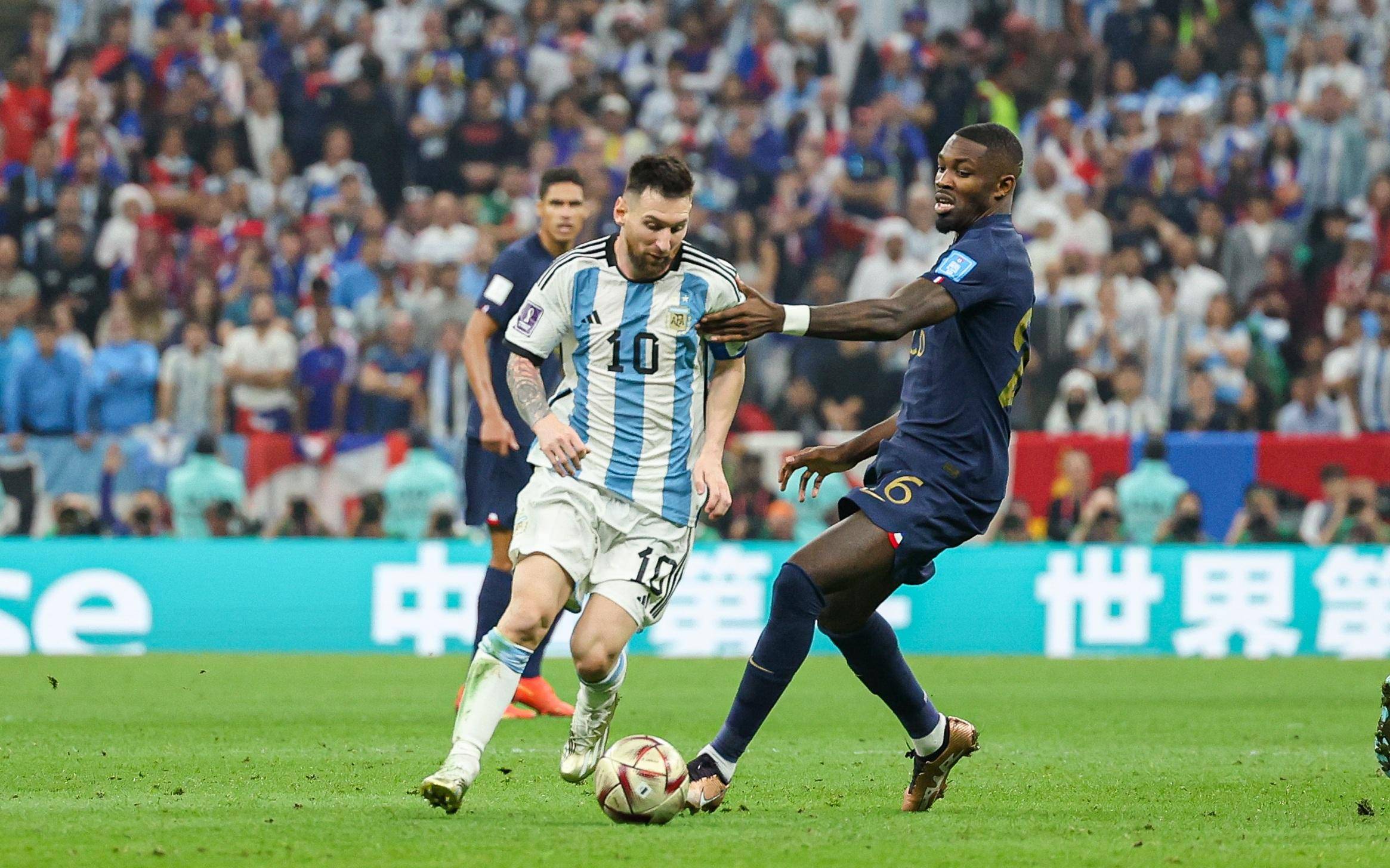 不骄不躁 不骄不躁